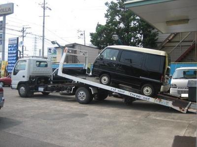 自社積載車も完備しております。