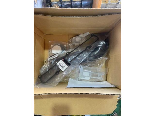 三菱　デリカＤ：５　吸排気系修理・整備　インテーク　ドライアイス洗浄