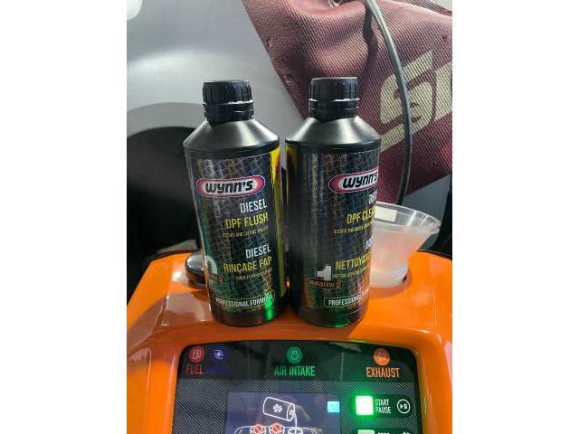 三菱　デリカＤ：５　吸排気系修理・整備　Wynn&rsquo;sマルチサーブ　施工