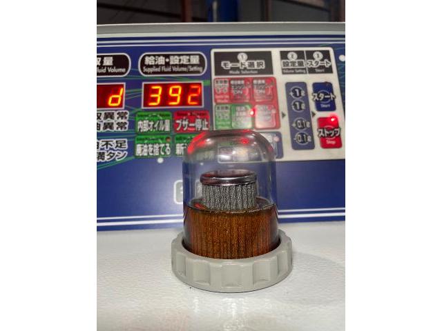 ＢＭＷ　１シリーズ　ミッション・駆動系修理・整備
オートマオイルパン交換　トルコン太郎によるオートマオイル圧送交換