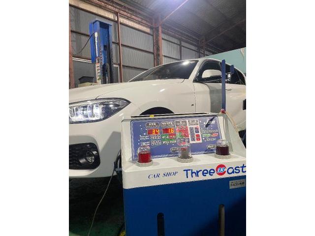 ＢＭＷ　１シリーズ　ミッション・駆動系修理・整備
オートマオイルパン交換　トルコン太郎によるオートマオイル圧送交換