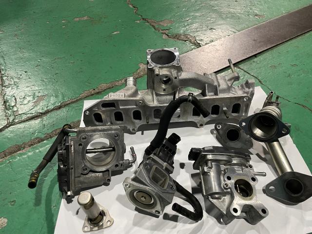 マツダ　ＣＸ－５　エンジン関連修理・整備　エンジンシリンダーヘッドガスケット交換　