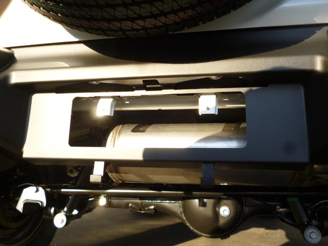 JB74W　ジムニーシエラ　　ナビ・ETC・バックカメラ