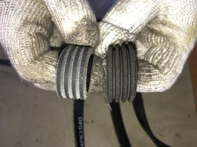 オッティのタイヤと、ファンベルトの交換をしました。