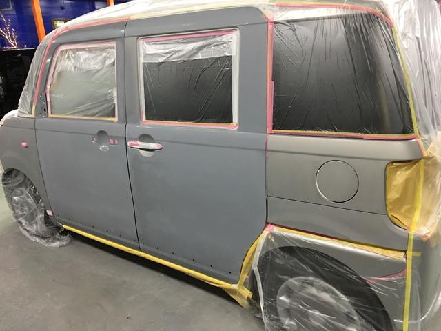 キャンバスの鈑金塗装をさせて頂きました。