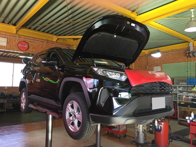 RAV4の新車1ヶ月無料点検をさせて頂きました。