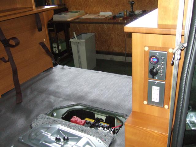 エブリーバンをキャンピング仕様に改造しました。