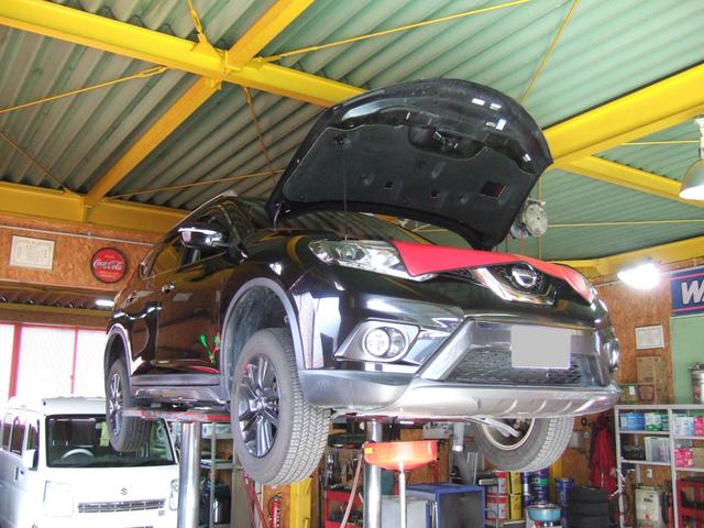 エクストレイルの法定点検をさせて頂きました。