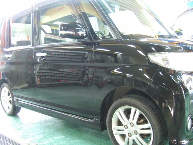 タントの鈑金塗装をさせて頂きました。