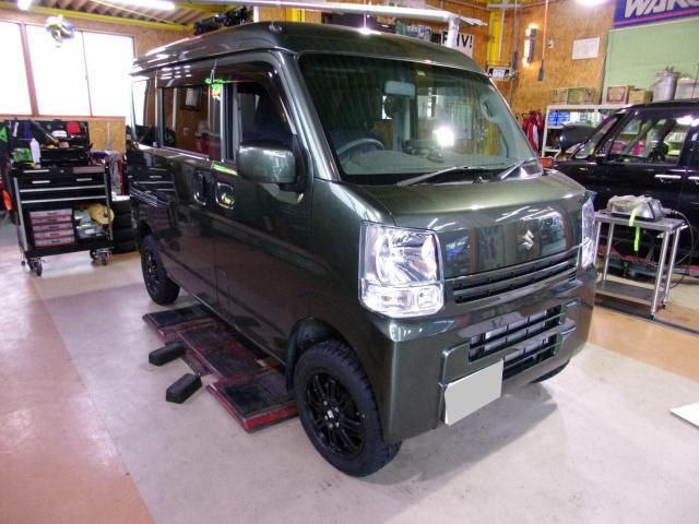 エヴリイのスプリング交換と社外ホイール＆タイヤの取付をさせて頂きました。