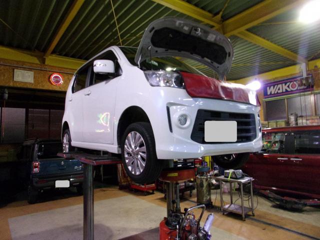 ワゴンRのオイル交換をさせて頂きました。