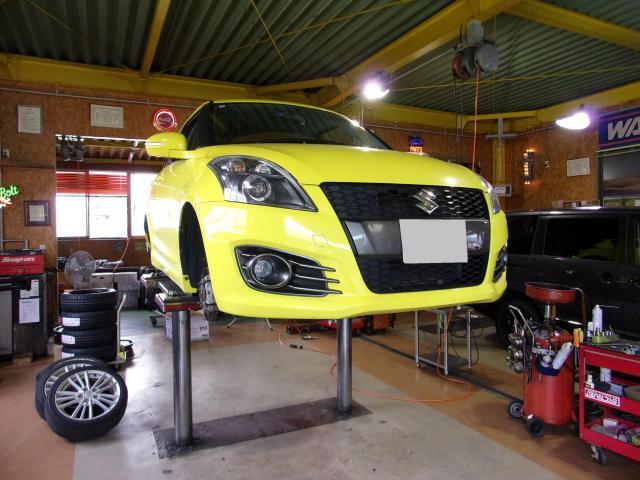 スイフトのオイル交換をさせて頂きました。
