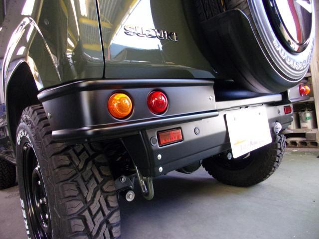ジムニーのDAMD ＲＯＯＴＳフェイスチェンジキットの塗装、取付けをさせて頂きました。