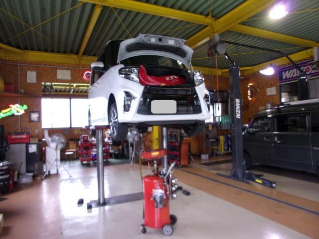 タントのオイル交換をさせて頂きました。