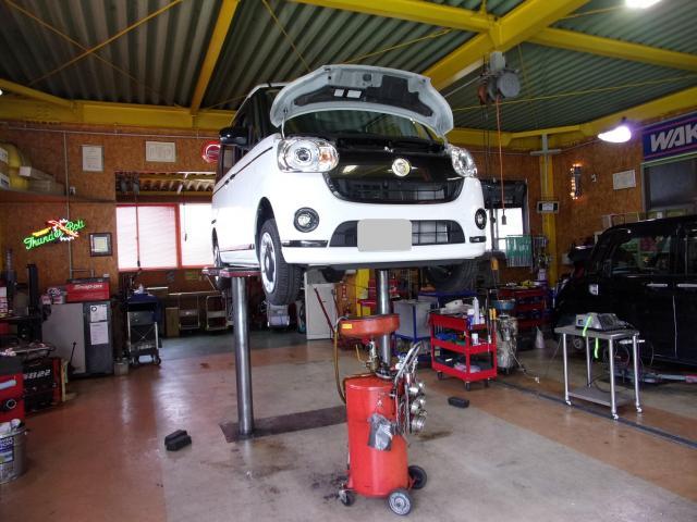 ムーヴキャンバスのオイル交換をさせて頂きました。