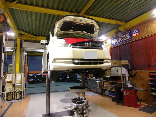 ステップワゴンのオイル交換をさせて頂きました。