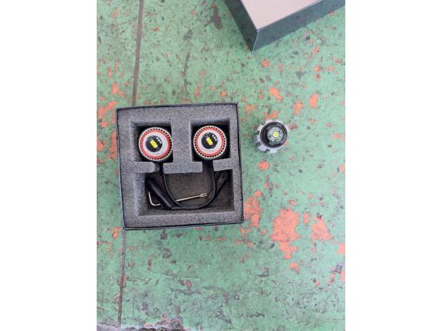 レクサス UX タイヤホイール バックランプ交換