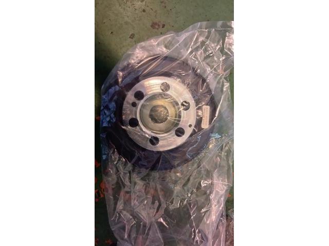 ランドローバー　フリーランダー２　エンジン修理