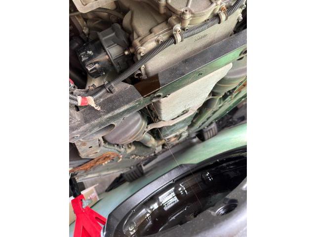 マセラティ　クアトロポルテ　オイル交換 ダンパー交換