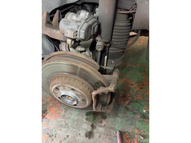 メルセデス・ベンツ　E220d 車検整備
