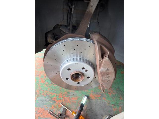 メルセデス・ベンツ　E220d 車検整備
