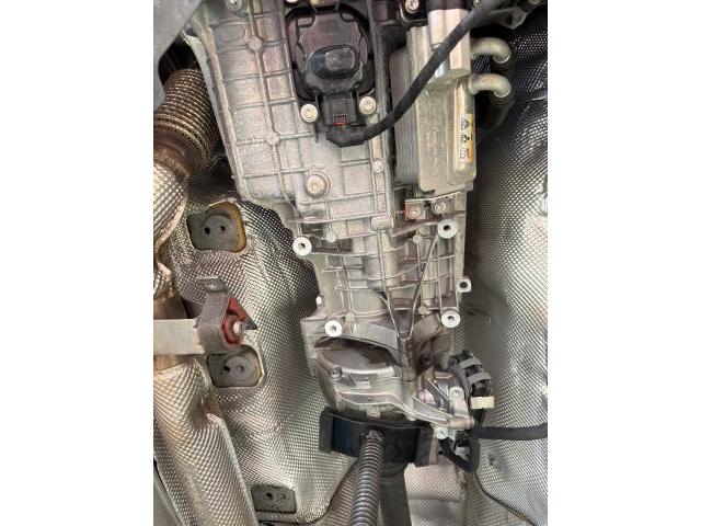 アウディ　Ｑ５　ミッションマウント交換