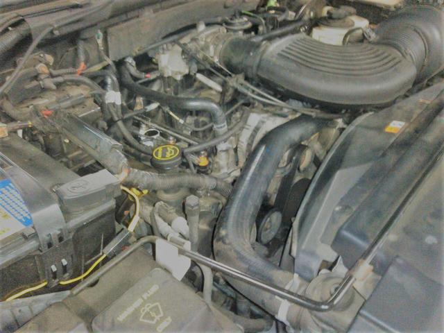 浜松市　輸入車　フォード　F150　冷却水漏れ修理作業