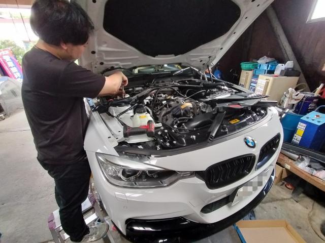 三島市 ＢＭＷ アクティブハイブリッド３ ATF スパークプラグ交換 車 修理