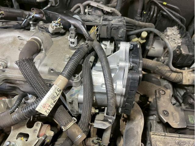 トヨタ ハリアー DBA-ZSU60W 加速不良 チェックランプ バルブリフトコントローラー交換 エンジン関連修理・整備 自動車 修理 静岡県 三島市　