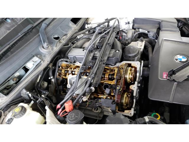 E84　BMW　X1　エンジンオイル漏れ修理