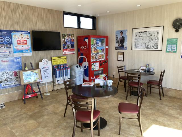 株式会社プラウド(PROUD)掛川国一店 お手頃車専門店 【自社ローン取扱店】(4枚目)