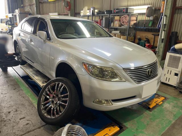 LEXUS　LS　タイヤ交換