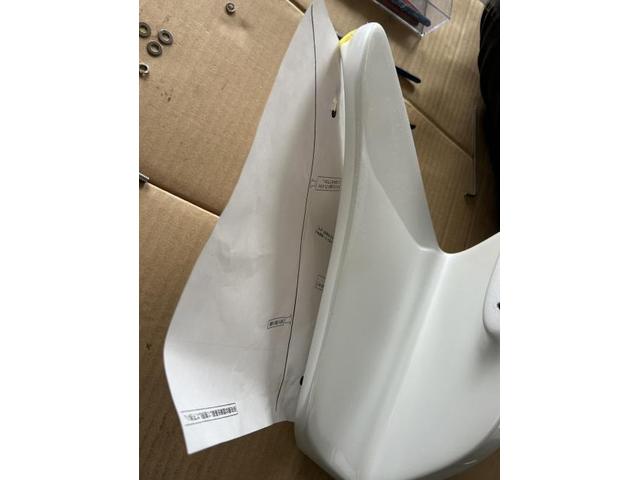 掛川市にお住まいのお客様から　トヨタ　８６　外装品・エアロパーツ取付　のご依頼をいただきました。