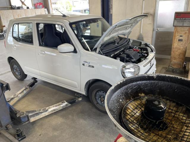 袋井市でスズキ・アルトのオイル交換なら！安くて安心の江塚自動車商会
