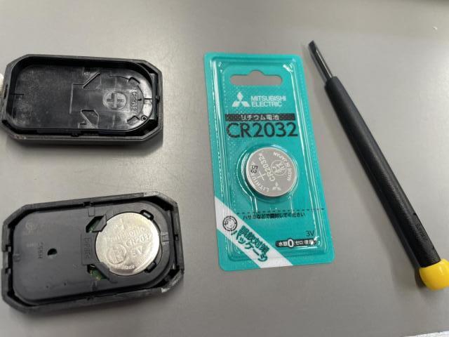 袋井市でスズキ車の鍵(キーレス)電池交換なら｜鍵が開かないトラブルも即対応【江塚自動車商会】
