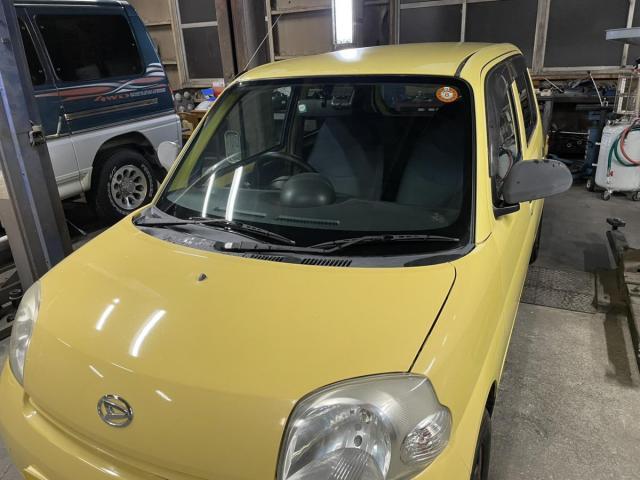 袋井市でダイハツ・エッセの車検なら江塚自動車商会|スピード車検とディーラー車検の違いを解説