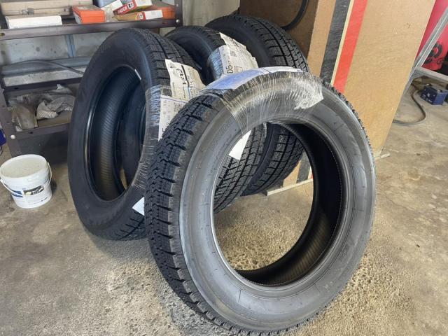 【袋井市】ダイハツ・キャストのタイヤ交換なら江塚自動車商会｜楽天CAR対応でお得に交換