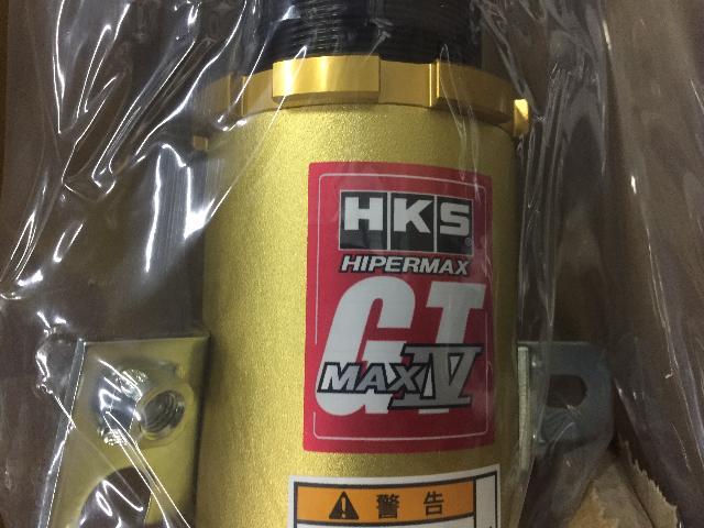 スバルWRXに車高調キットを取付ました！