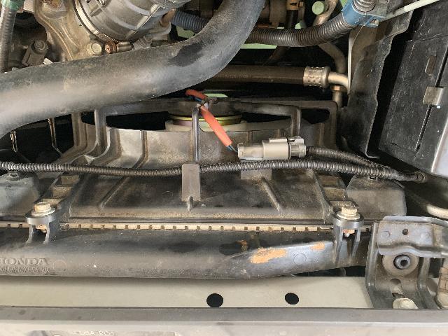 ホンダ ステップワゴンのエアコン修理です。