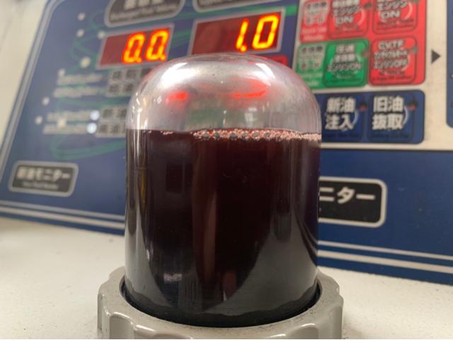 トヨタ　ランドクルーザー70のATFのトルコン太郎で圧送交換依頼です