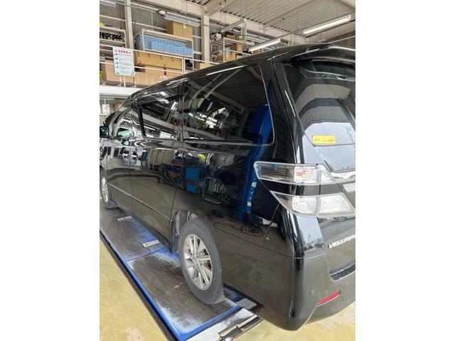 トヨタ　ヴェルファイアハイブリッド　楽天車検