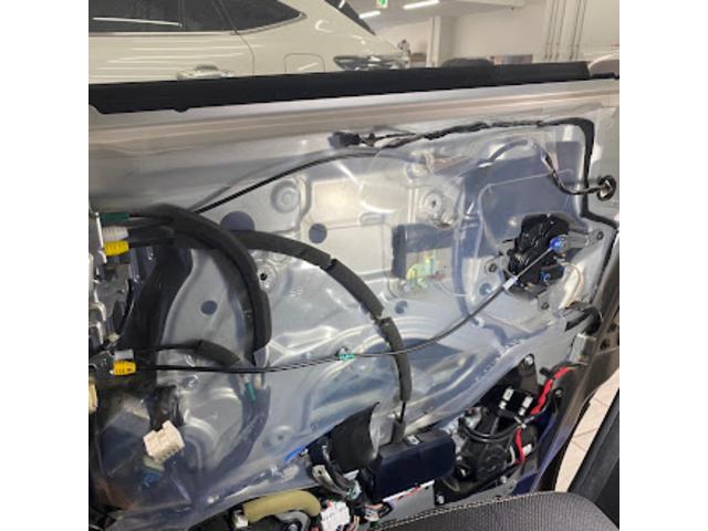 日産　セレナ　型式DAA-HFC26　
右スライドドアアクチュエーター