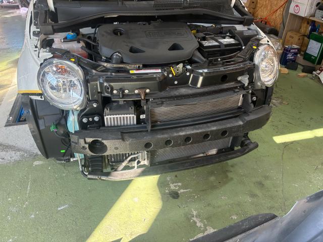 フィアット　５００　塗装　板金　バンパー