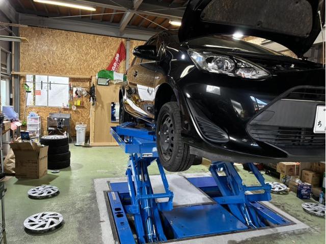 トヨタ　アクア　ホイール・タイヤ交換　タイヤローテーション