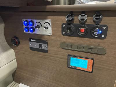 キャンピングカーの設備お任せください