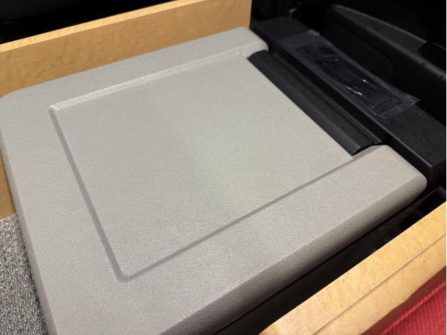 日産 セレナ ライトキャンピングカー仕様 車両情報 奈良・大阪・和歌山・兵庫・京都・滋賀・関西でキャンピングカー仕様 部品取付ならオーダーメイド中古車専門店