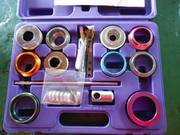 様々な特殊工具も完備しています。