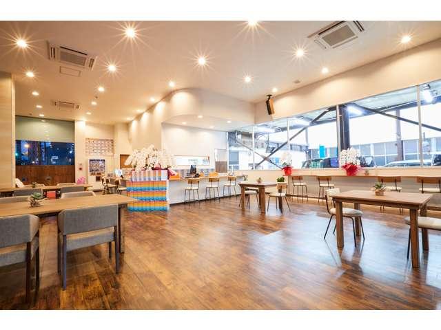 大阪最大級の販売の速太郎スズキコンパクトカー・軽自動車の新車専門店 「車検の速太郎」 大阪中央店(3枚目)