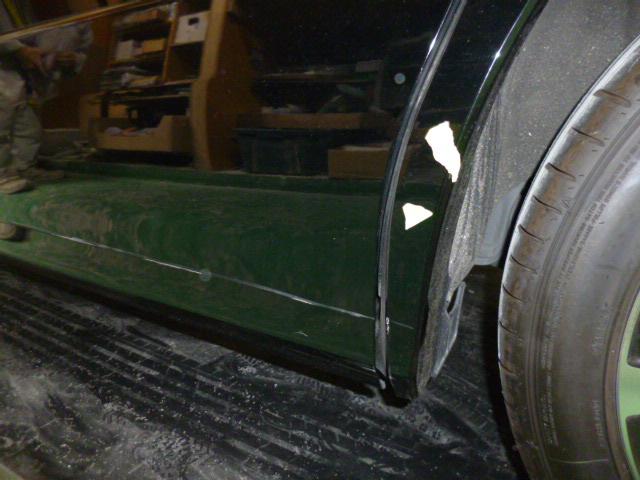 大阪市　旭区　トヨタ　エスティマ左右スライドドア　板金　塗装　納車。