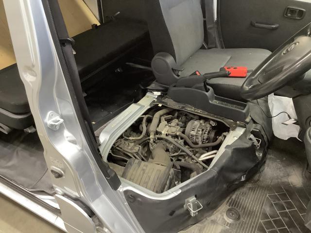 ダイハツ　ハイゼットカーゴ　運転席シート座面カバー交換